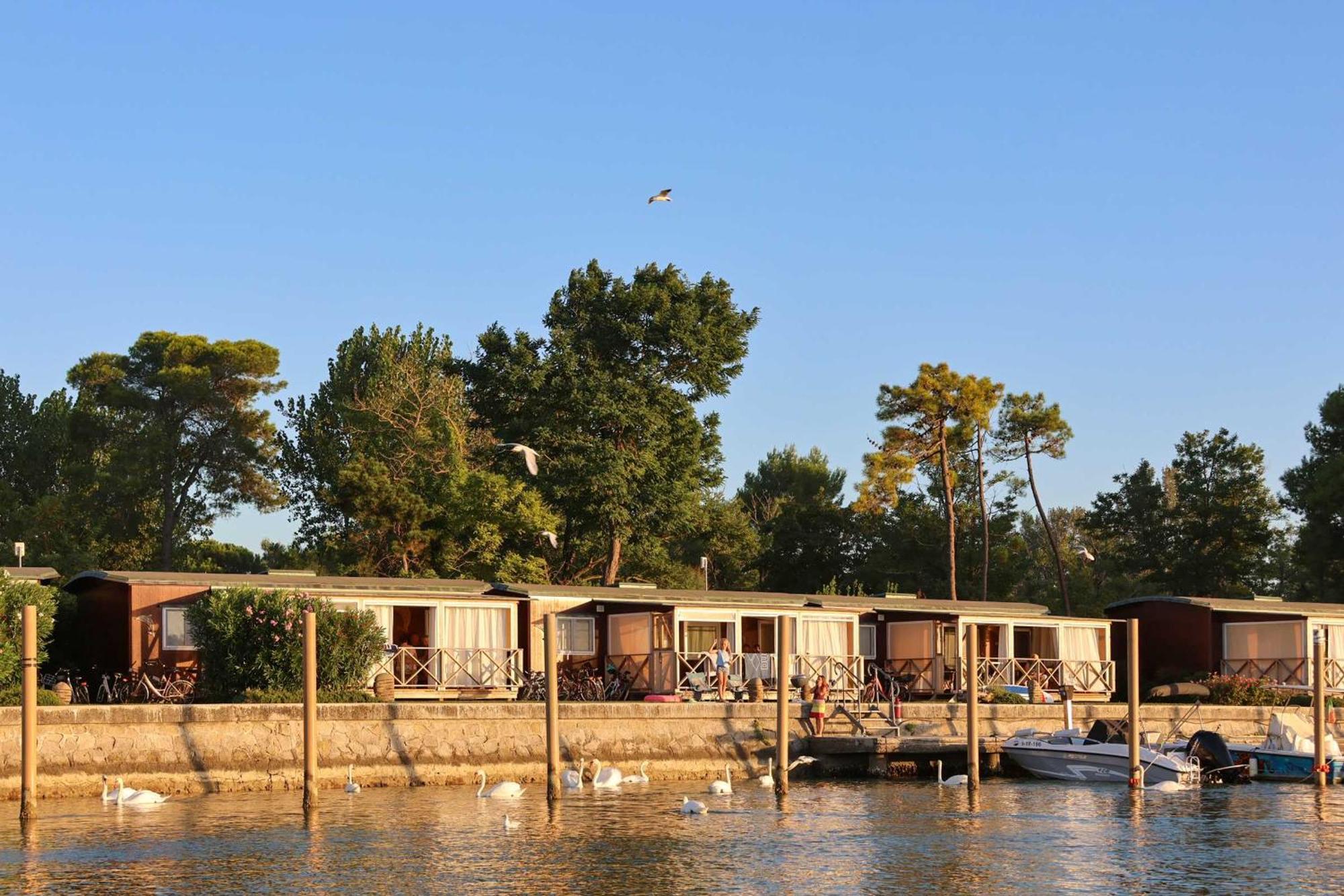 Camping Village Capalonga Бибионе Екстериор снимка