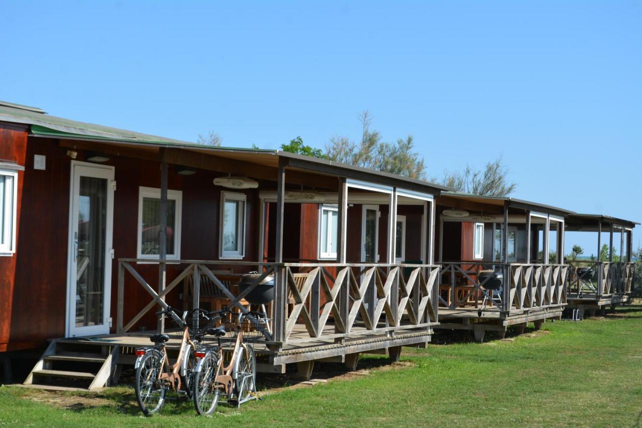 Camping Village Capalonga Бибионе Екстериор снимка