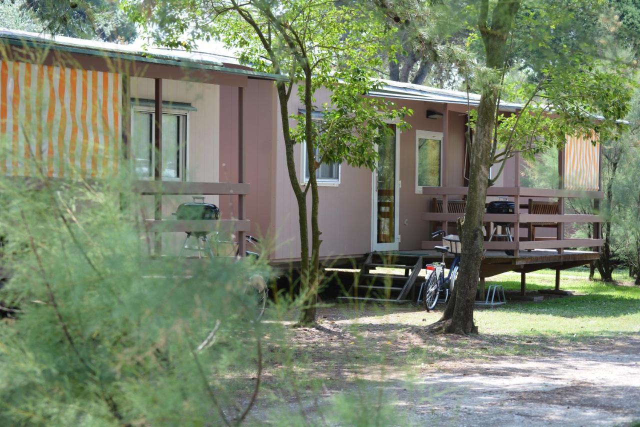 Camping Village Capalonga Бибионе Екстериор снимка