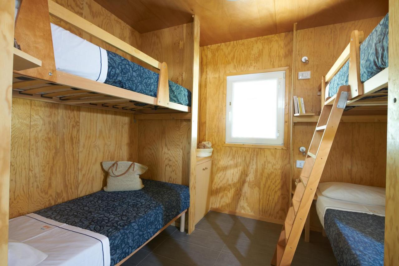 Camping Village Capalonga Бибионе Екстериор снимка