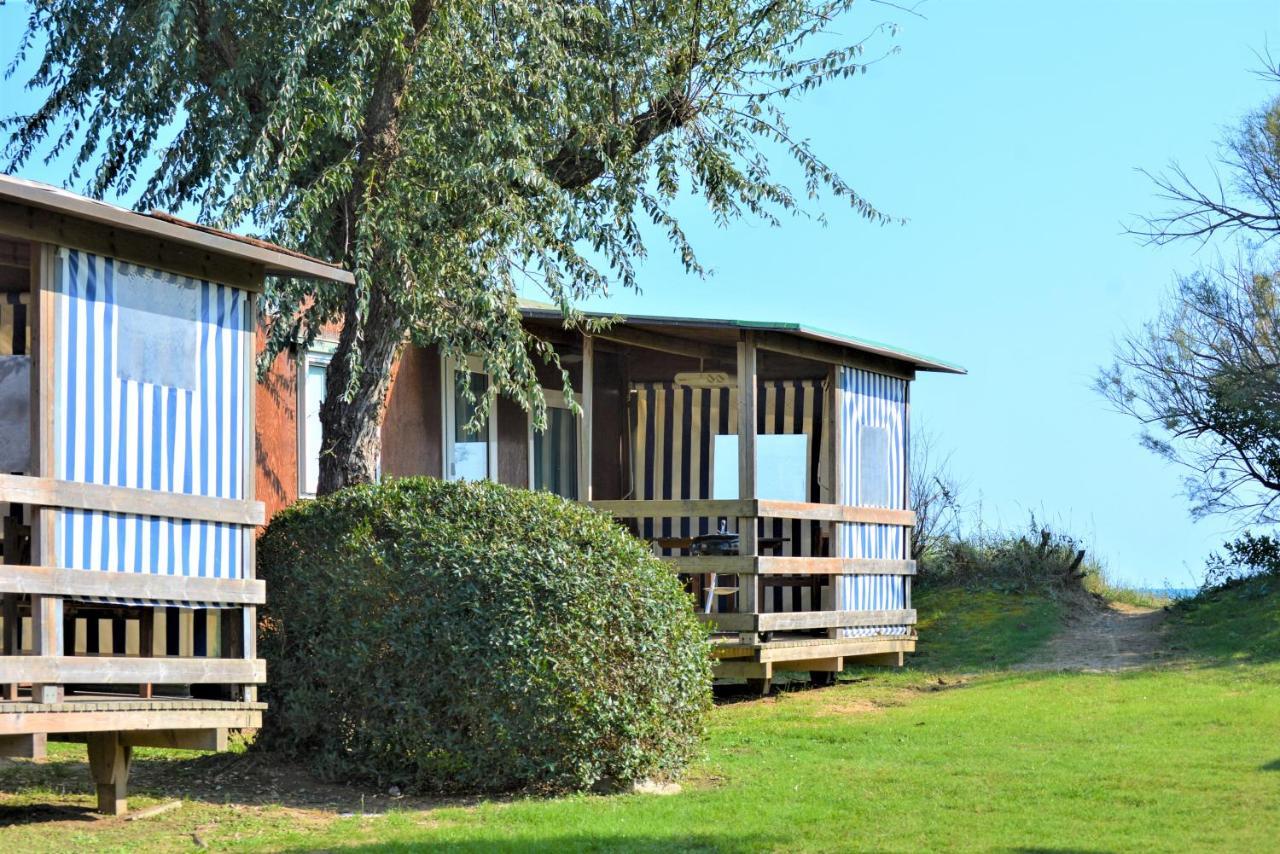 Camping Village Capalonga Бибионе Екстериор снимка