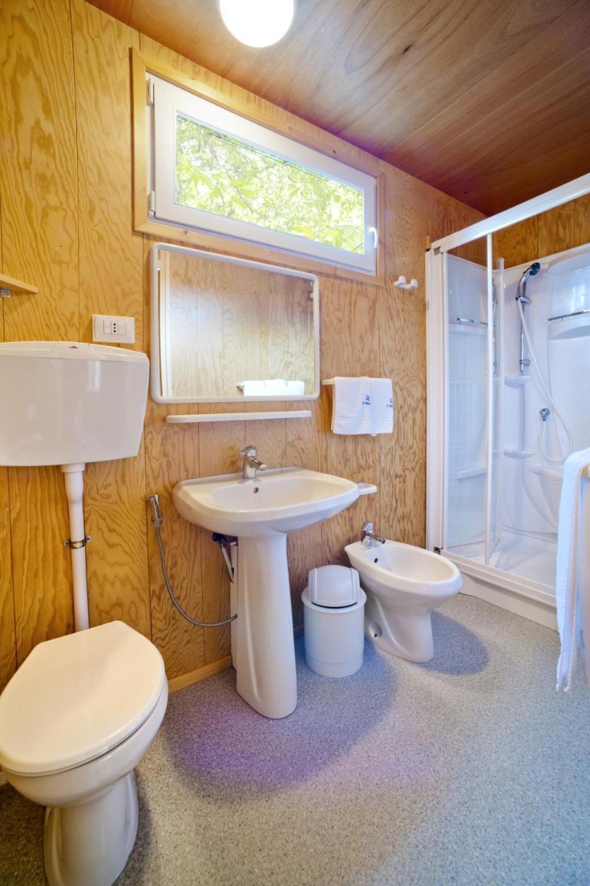 Camping Village Capalonga Бибионе Екстериор снимка